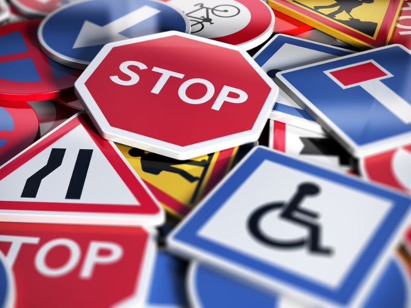 Patente b teoria: come si svolge?